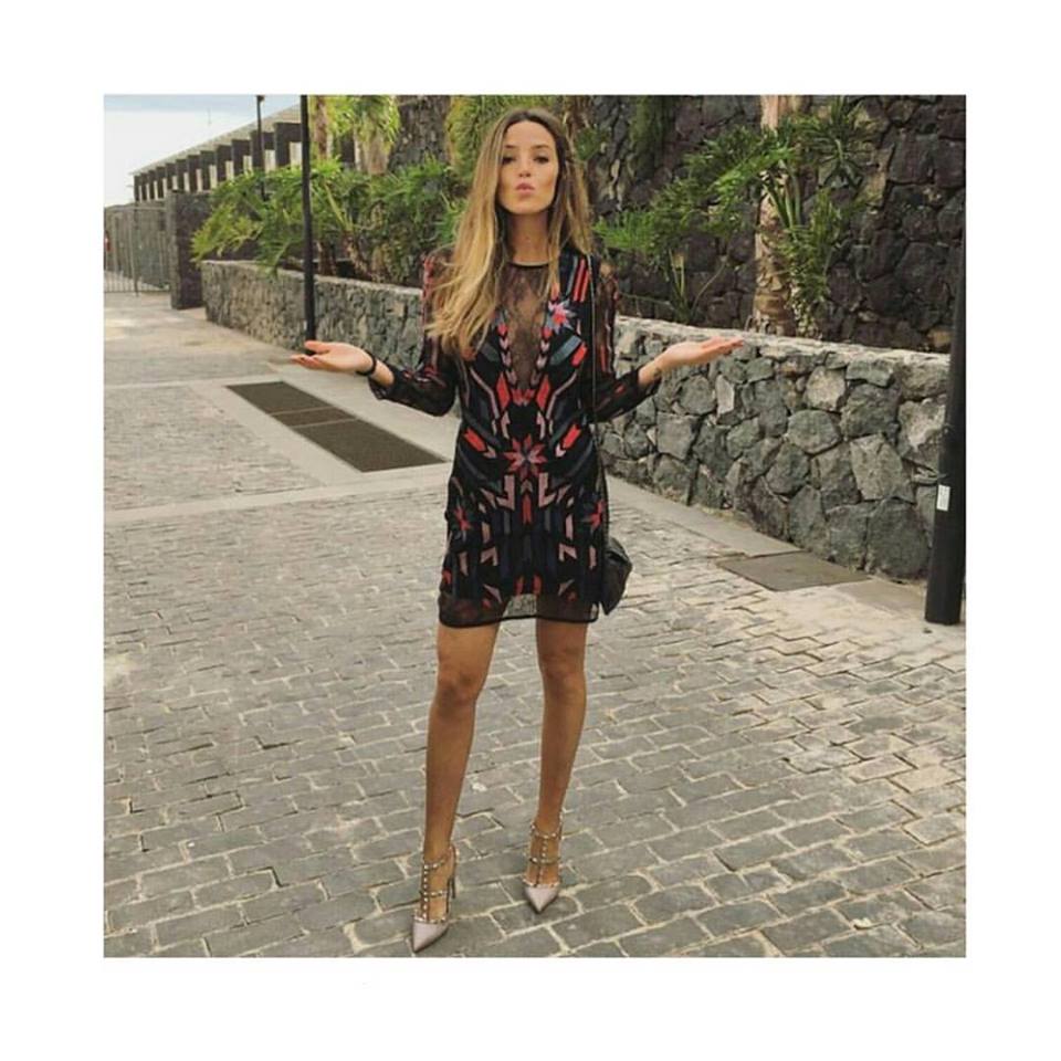 Aida Artiles con vestido Escorpio de MIOH