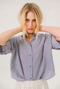 Blusa Ines Majorelle