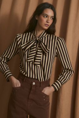 Blusa Lazo trío Marrón