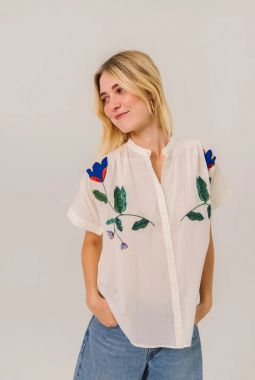 Blusa Maya Corolla