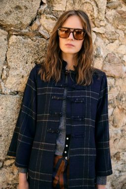 Abrigo Chiniski Harris