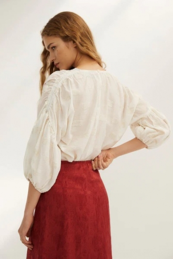 BLUSA PATI PARCHES