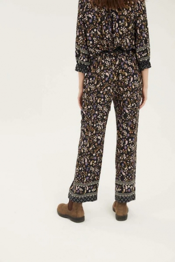 PANTALON GRECAS